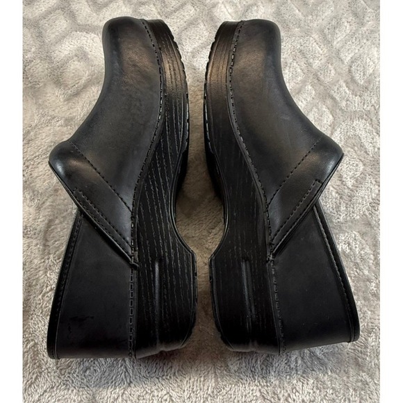 Dansko Professional Slip-On Clogs, Black, Women's 41 EU (US 10.5-11) - Picture 5 of 7